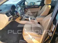 2021 Porsche MACAN photo