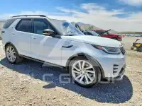 2021 Land Rover Discovery photo