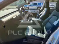 2021 Tesla Model Y фото