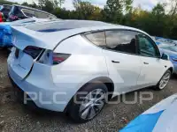 2021 Tesla Model Y фото
