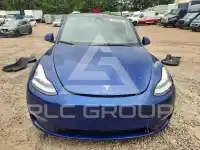 2021 Tesla Model Y фото