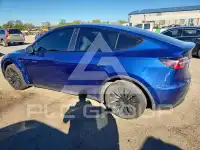 2021 Tesla Model Y фото