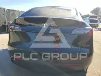 2021 Tesla Model Y фото