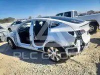 2021 Tesla Model Y фото