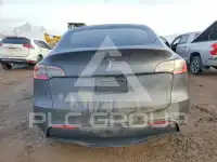 2021 Tesla Model Y photo
