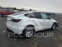 2021 Tesla Model Y photo