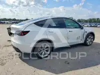 2021 Tesla Model Y фото