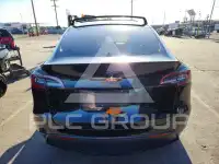 2021 Tesla Model Y фото