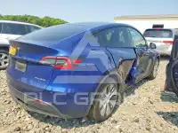 2021 Tesla Model Y фото