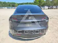 2021 Tesla Model Y фото