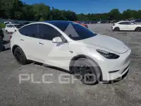2021 Tesla Model Y фото