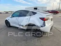 2021 Tesla Model Y photo