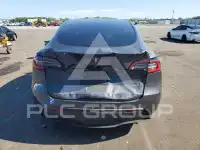 2021 Tesla Model Y фото