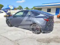 2021 Tesla Model Y фото