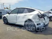 2021 Tesla Model Y фото