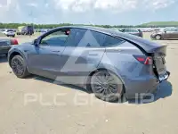 2021 Tesla Model Y фото