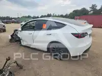2021 Tesla Model Y photo