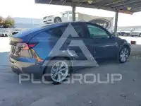 2021 Tesla Model Y фото