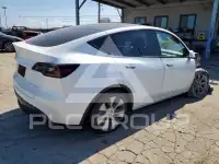 2021 Tesla Model Y фото