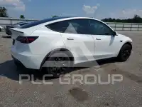 2021 Tesla Model Y photo