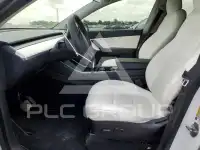 2021 Tesla Model Y фото