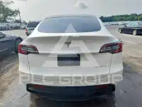 2021 Tesla Model Y фото
