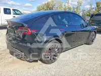 2021 Tesla Model Y фото