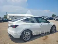 2021 Tesla Model Y фото