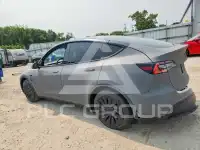 2021 Tesla Model Y фото