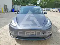 2021 Tesla Model Y photo