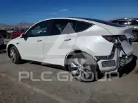 2021 Tesla Model Y фото