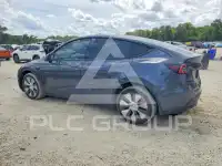 2021 Tesla Model Y photo