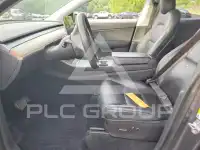 2021 Tesla Model Y фото