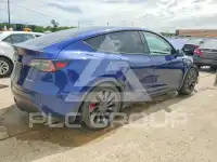 2021 Tesla Model Y фото