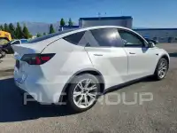 2021 Tesla Model Y фото