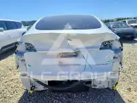 2021 Tesla Model Y фото