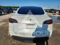 2021 Tesla Model Y photo