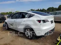 2021 Tesla Model Y фото
