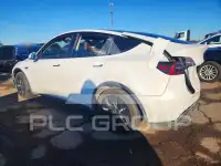 2021 Tesla Model Y фото