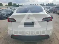 2021 Tesla Model Y фото