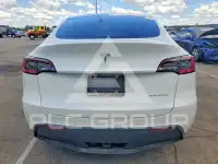 2021 Tesla Model Y photo