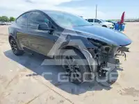 2021 Tesla Model Y фото