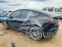 2021 Tesla Model Y фото