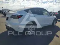 2021 Tesla Model Y фото