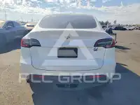 2021 Tesla Model Y фото