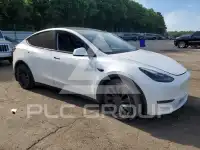 2021 Tesla Model Y photo