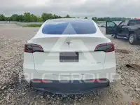 2021 Tesla Model Y фото