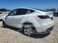 2021 Tesla Model Y фото