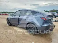 2021 Tesla Model Y photo