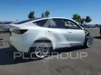 2021 Tesla Model Y фото